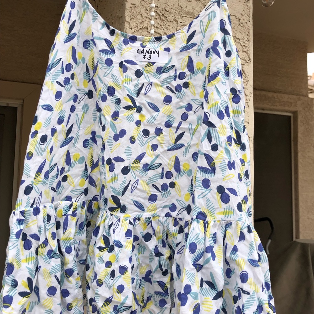 Old navy tank top